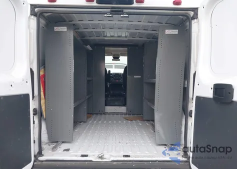 2021 Ram Promaster 1500 Low Roof 118 Wb из США, поврежденный, VIN 3C6LRVNG4ME506103